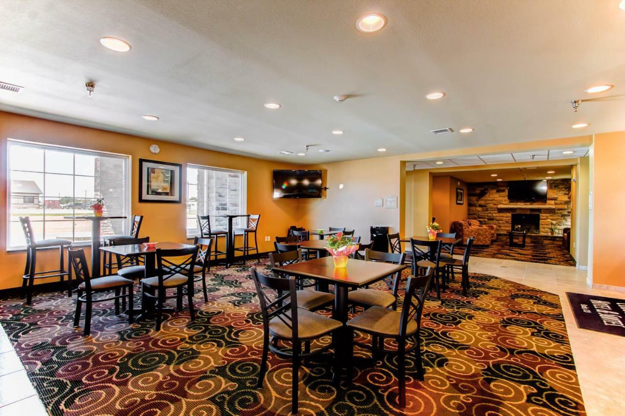 Cobblestone Inn & Suites - Eads Екстер'єр фото