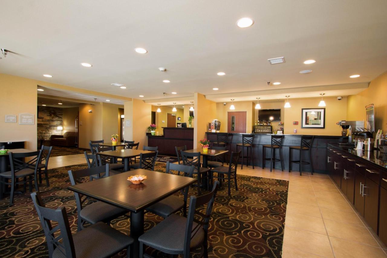 Cobblestone Inn & Suites - Eads Екстер'єр фото
