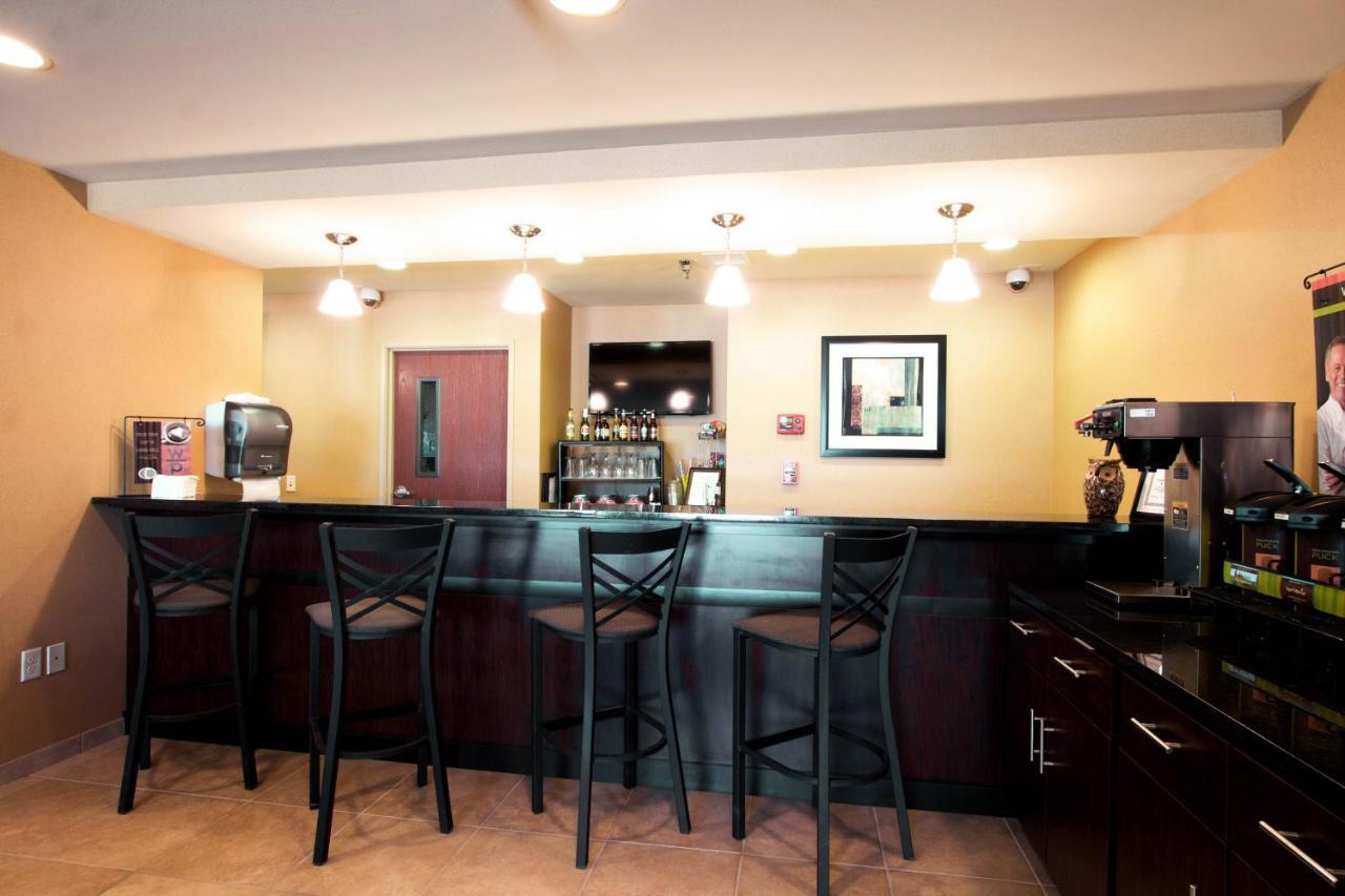 Cobblestone Inn & Suites - Eads Екстер'єр фото