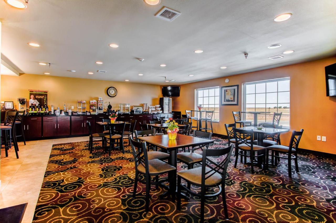Cobblestone Inn & Suites - Eads Екстер'єр фото